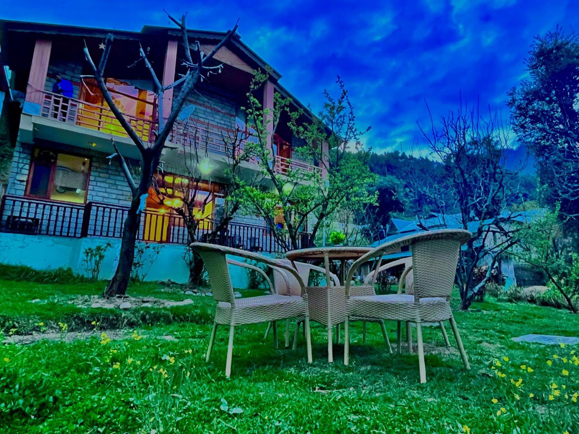 Munnar Tea Estate Cottage And Resort - Away From City Hustle Экстерьер фото